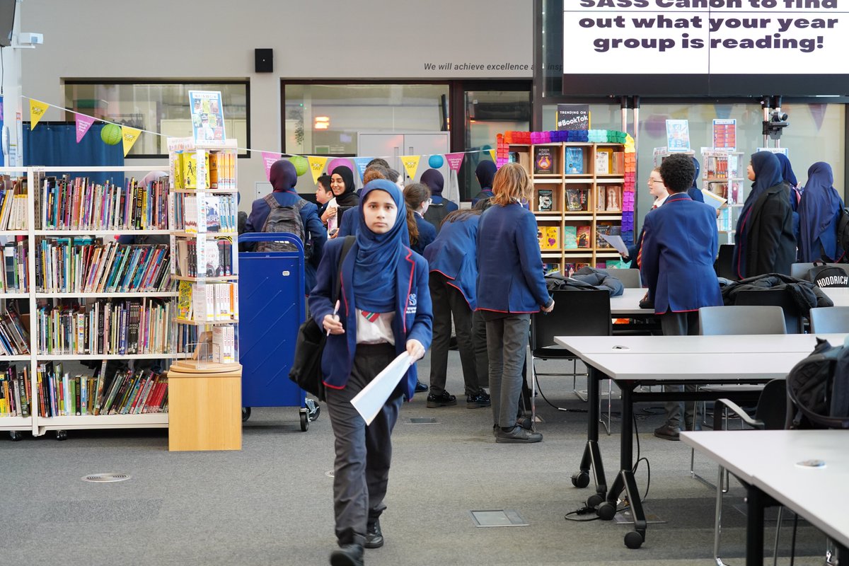 Stepney All Saints School tweet media