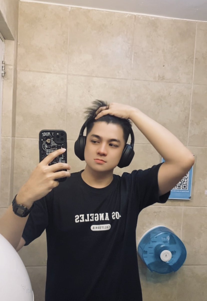 ᵏⁱᵈᵈᵒ tweet media