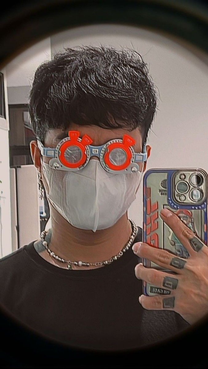 sudah saatnya apa? iya bener sudah saatnya gw yang nongol.