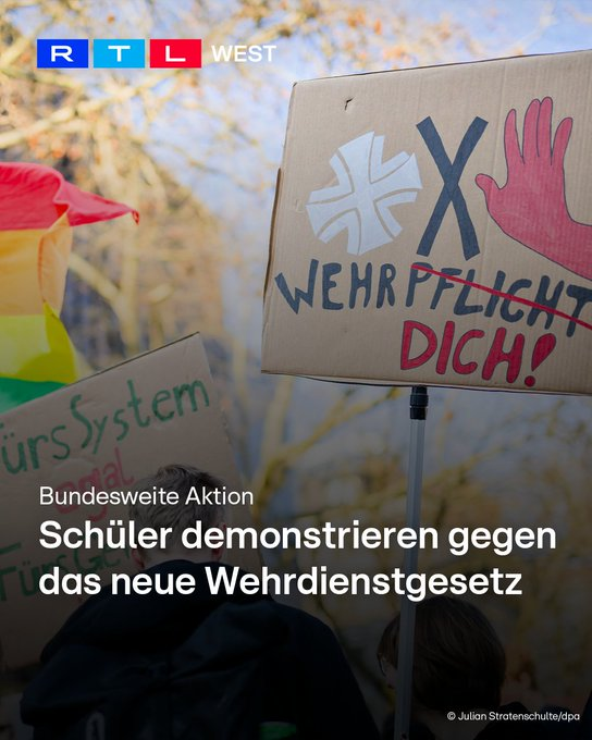 kutschera_u's tweet image. Schüler gegen #Wehrpflicht!-OK! Kann neg. Konsequenzen haben- mal sehen, ob sie die Narrenfreiheit der #Klima-Religioten von #FridaysforFuture  erhalten werden-
#Photosynthese-Leugner-#CO2-Phobiker-#Evolutions-Analphabeten! #Bildungsnotstand!