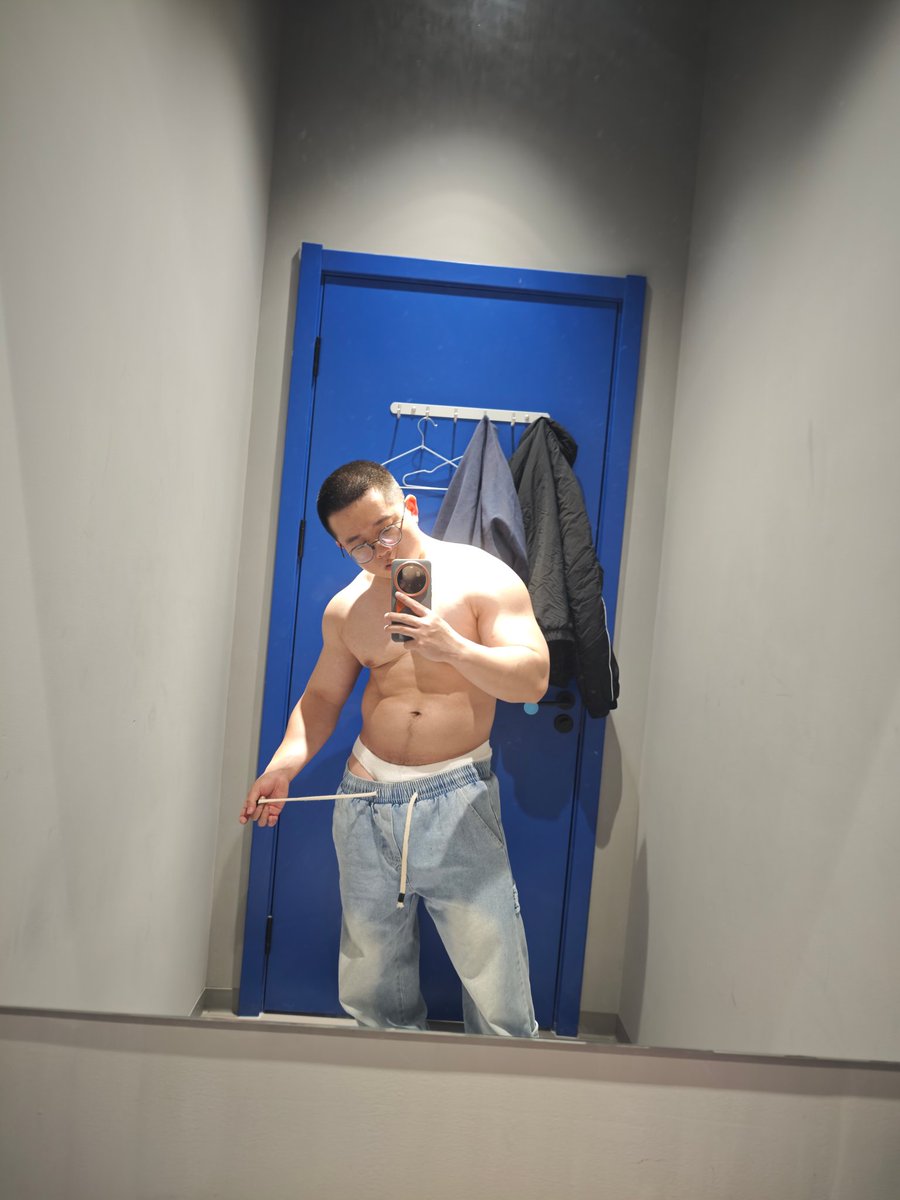 不吃番茄 tweet media