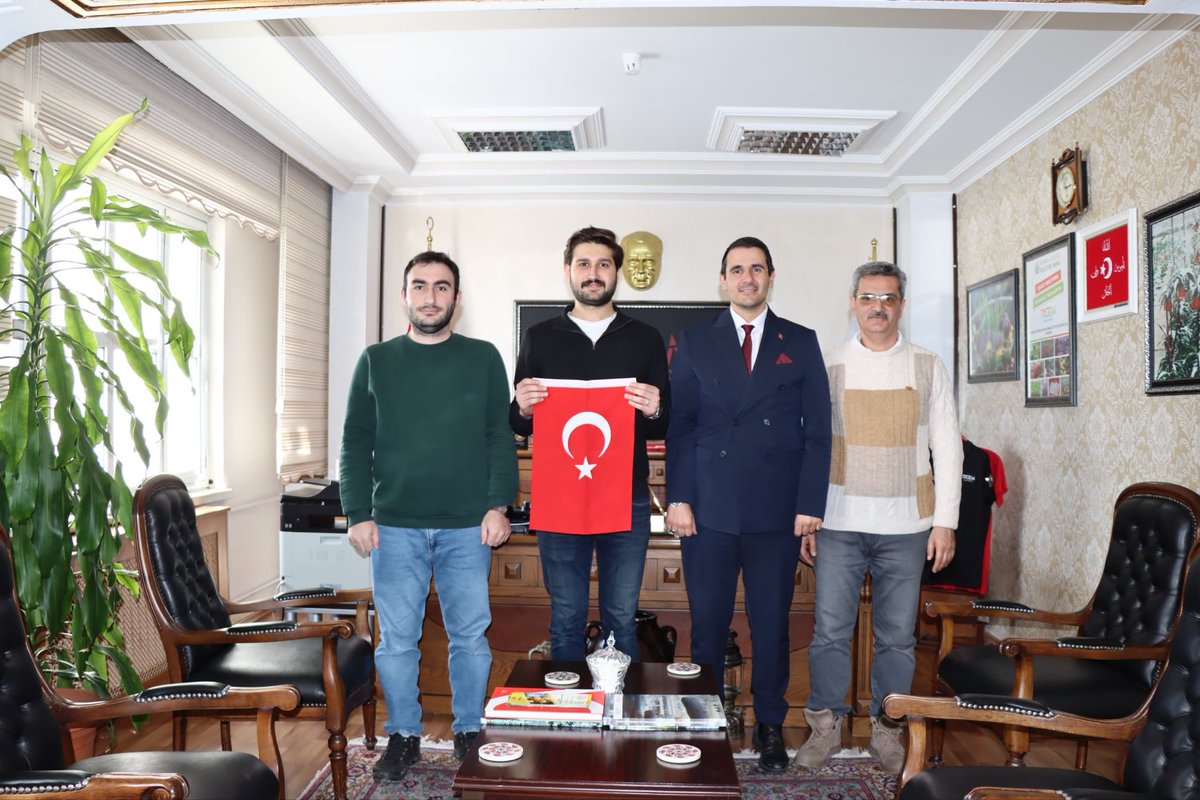 ErzincanBKAEM's tweet photo. Kurumumuz personeli Mustafa TUNÇ’u askere uğurladık.
Vatan görevini yerine getirmek üzere yola çıkan tüm gençlerimize hayırlı tezkereler diliyor, sağ salim görevlerini tamamlayıp sevdiklerine kavuşmalarını temenni ediyoruz... https://t.co/IaeH6heGuC
