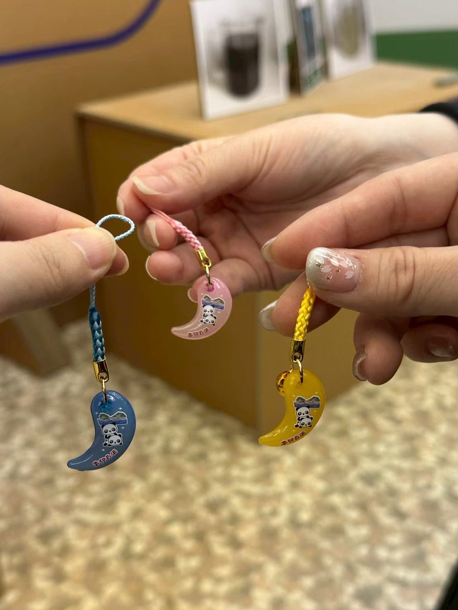 ぴぴぴ tweet media