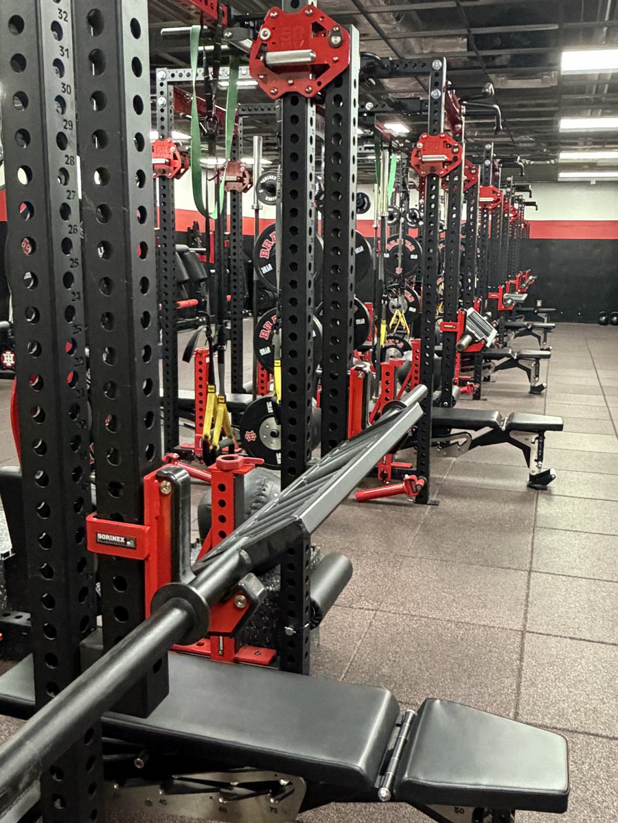 Logan Neff tweet media