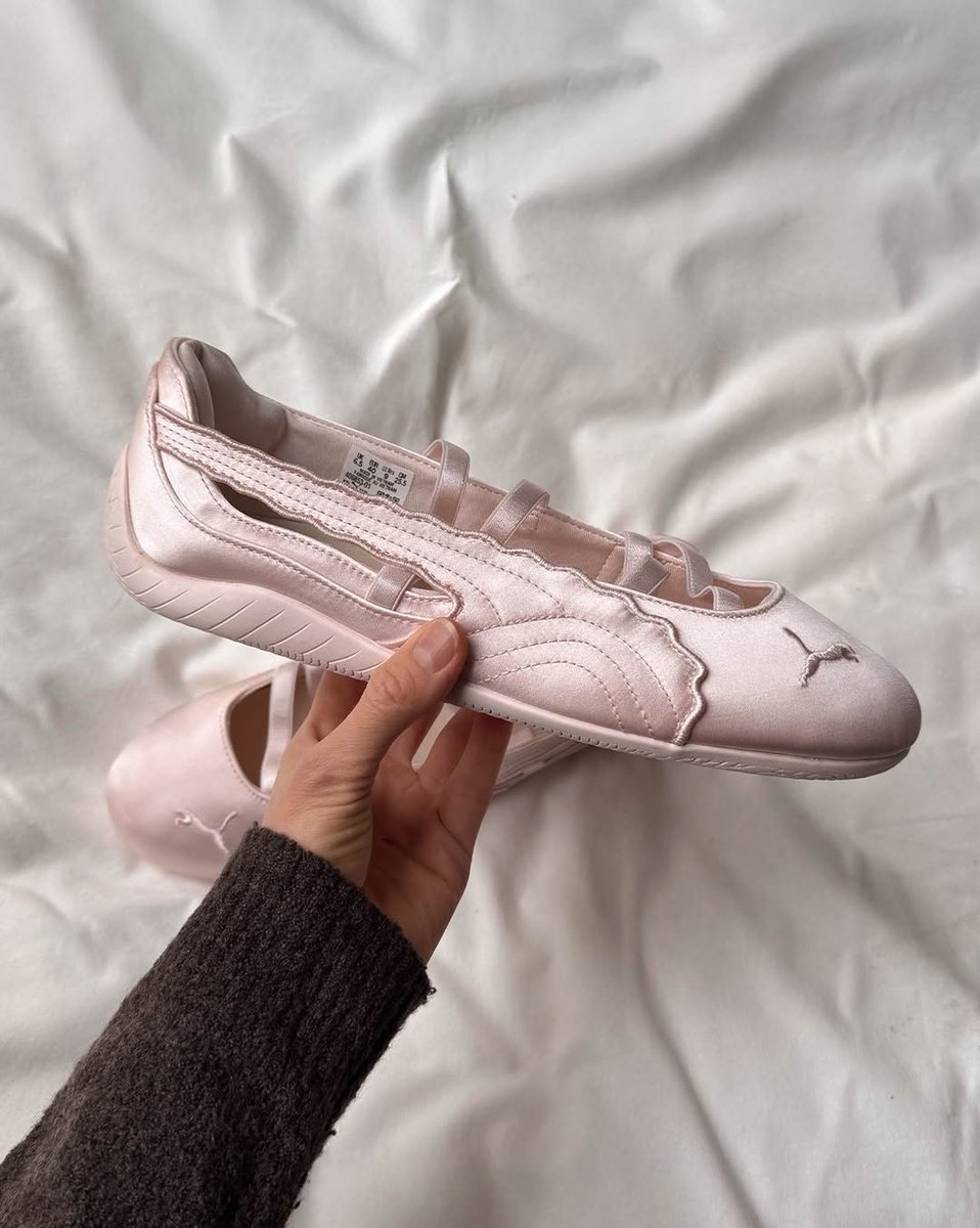 currently obsessed with this pink puma speedcat ballet venus, it's so gergeous