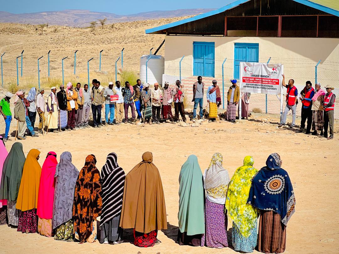 NaemiHeita's tweet photo. SRCS (#BishaCas) is registering about 800 families across Somaliland for urgent cash 💸assistance under the IFRC Emergency Appeal.
You can support SRCS here: 👉🏾🔗https://t.co/y4VFA662Rs
#ComplexEmergency #CVA #CashAssistance #DroughtCrisis #Resilience #Recovery https://t.co/lUfdNKnuUd
