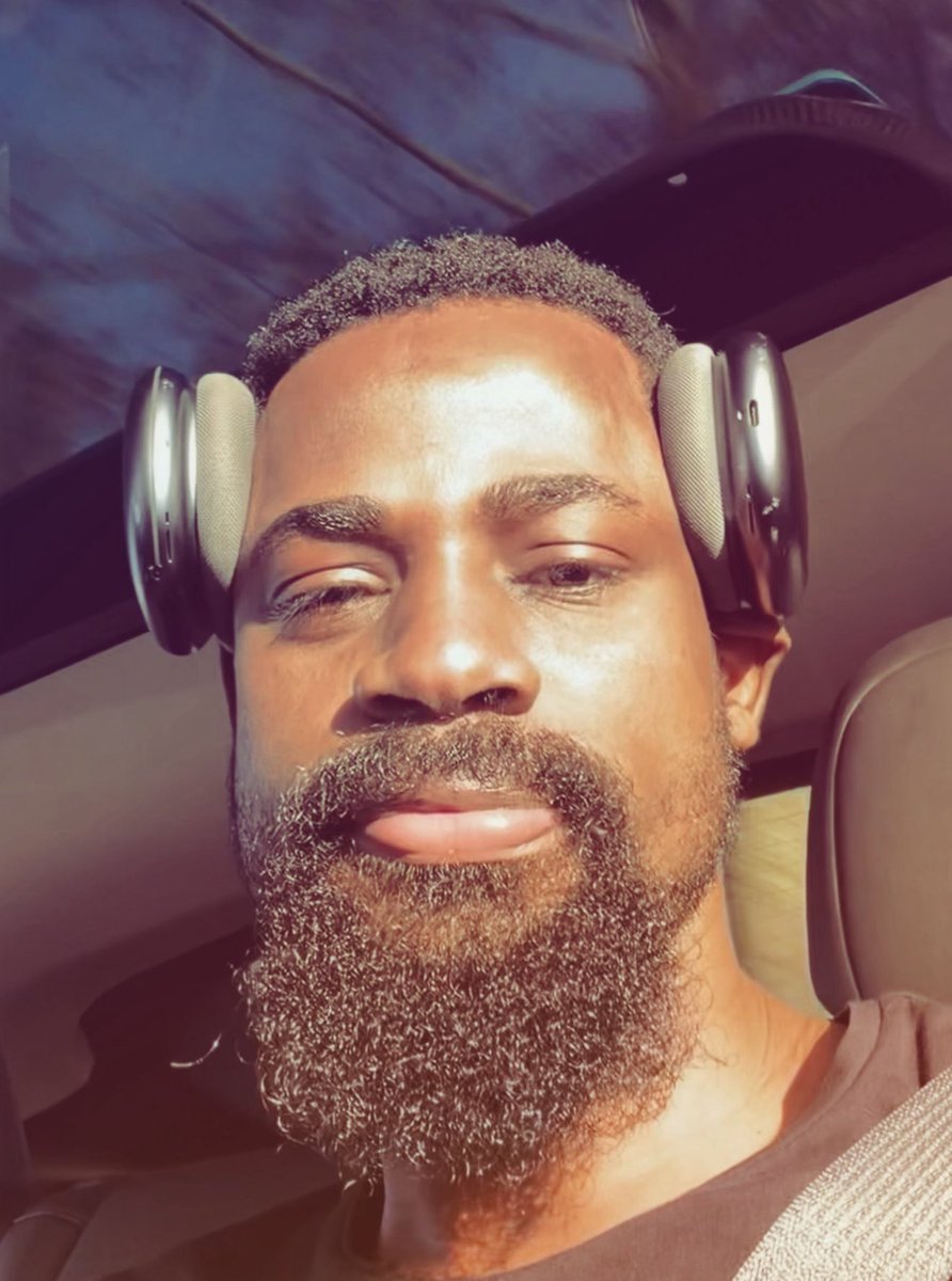 Tunde Onakoya tweet media