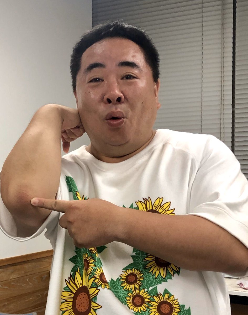 dpp_opp1207's tweet photo. @buchikorosuzo0 乳首こうこうこう https://t.co/yxPxXNJ7C4