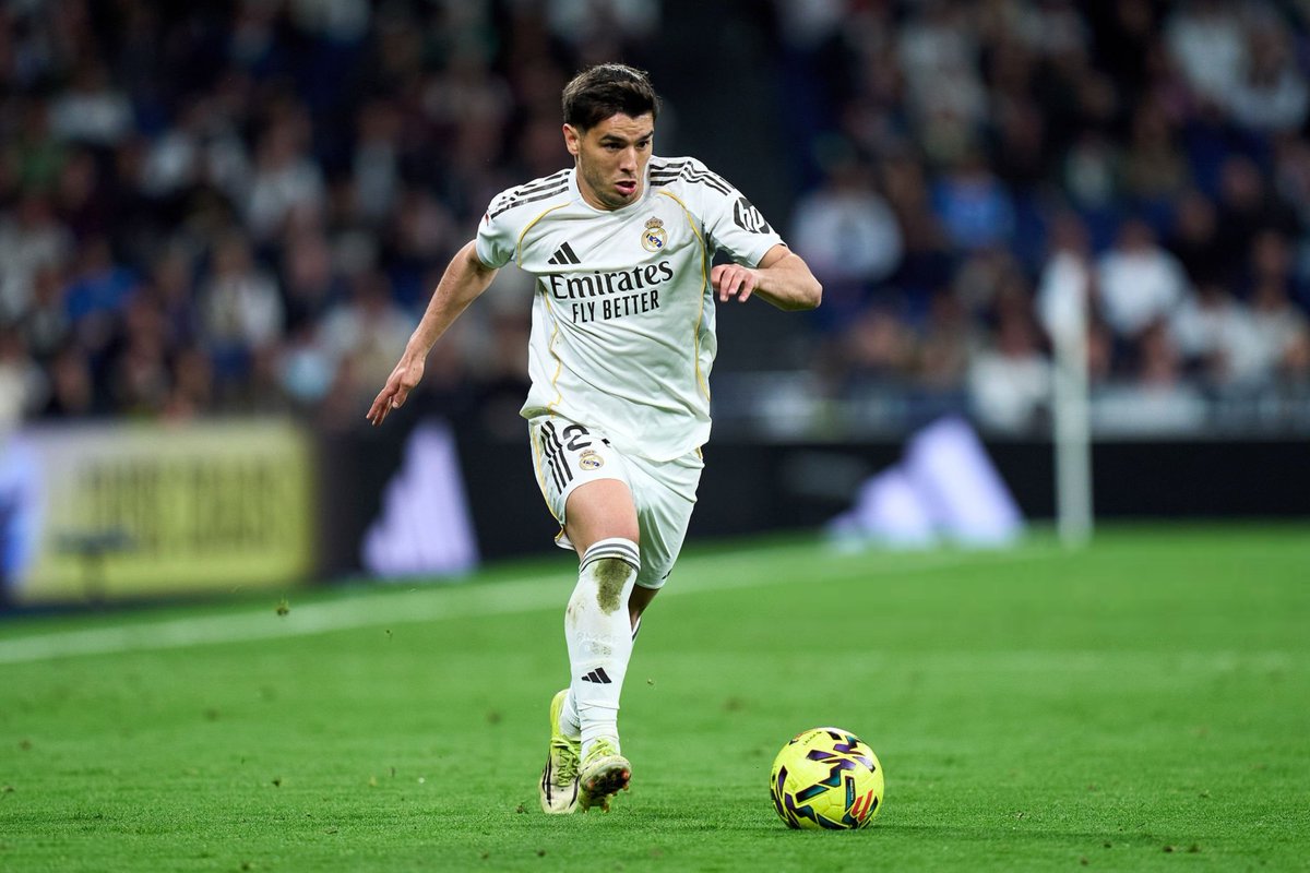 Instant Foot ⚽️ tweet media