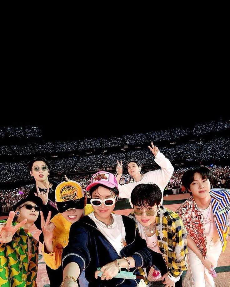 Nueva dinámica de stream❗❗

EL DÍA DE HOY LE CORRESPONDE A SKOOL LUV AFFAIR 💜✨

• muestra tu canción fav del álbum
• foto ot7
• etiqueta a 7 muti
No sé a qn más arrobar bebas