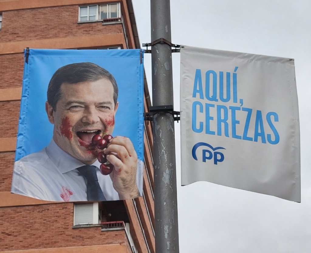 melfrequency's tweet image. La campaña a este señoro se le está yendo de las manos #CyL #EleccionesCyL #CastillayLeón #SoriaYa