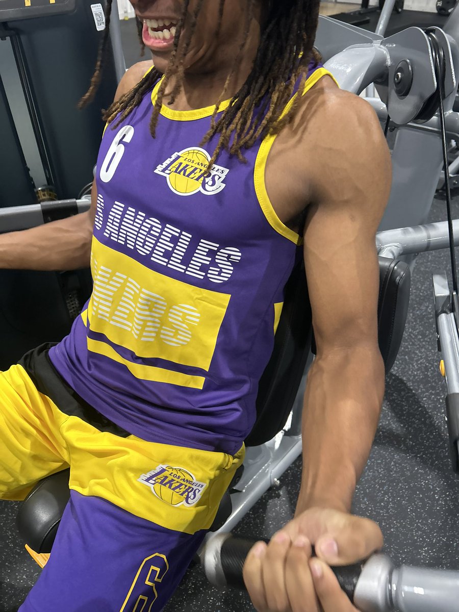devfrank24's tweet photo. Post grad season is over…. Back in lab. #biggerfasterstronger

Devin Frank
6’ 4” 205lbs
SG/SF
Louisiana Knights Post Grad Academy 

@living1_living @starchamps4life @coachdmojack @MikeCoppage1
@coachchuckt @clovell33 @CoachCajunMoore @TimothyDalBon @CoachDoze_ https://t.co/KsSOK8PJYG