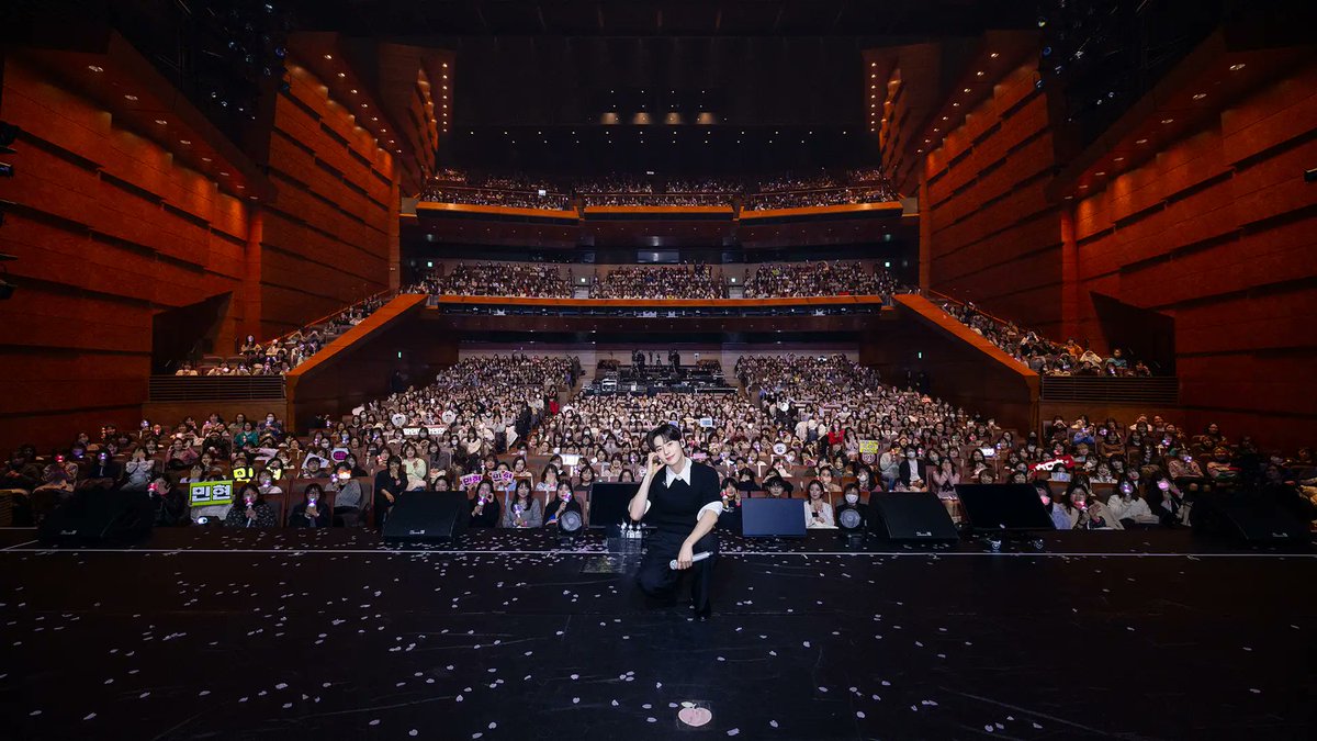 Kkorepo's tweet photo. 「イベントレポ」HWANG MIN HYUN（#ファン・ミンヒョン）、日本のファンミーティング好評のうちに終了！『HWANG MIN HYUN FAN MEETING [UTOPIA] - TOKYO』開催
#HWANGMINHYUN
🔗https://t.co/amPOIEf4pm https://t.co/x573XrzYRq