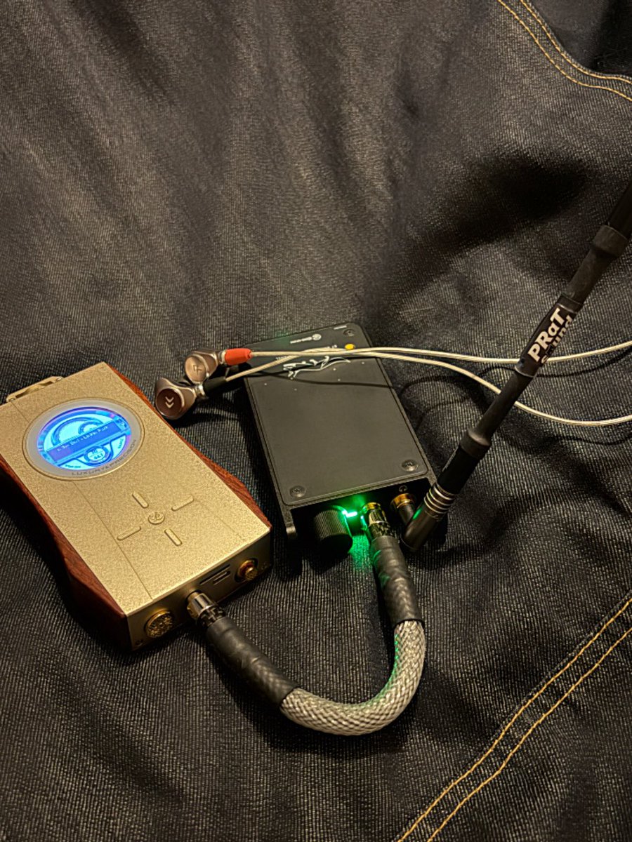 tan_tan830's tweet photo. ホルモンタイム♪
#LP
#TR17HP
#Artio
#Briseaudio https://t.co/IVHglqPHdc