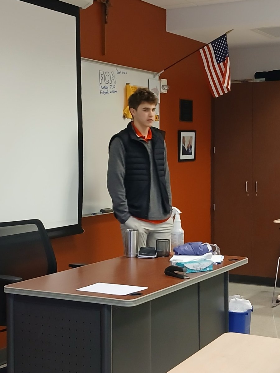 Calvert Hall Golf tweet media