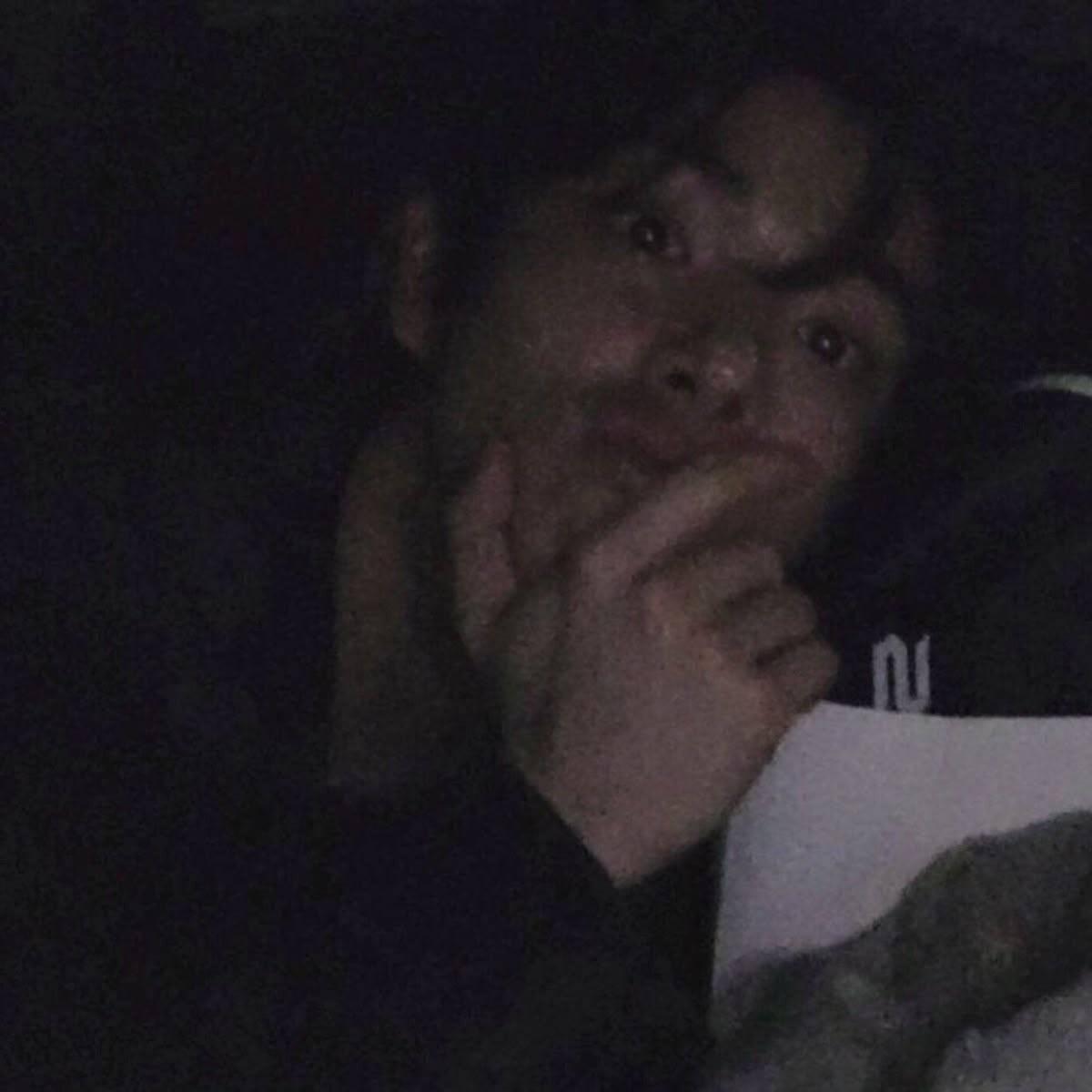 oxn0ah's tweet photo. j4Ke s0lo!
 : อยู่ห้องคนเดียวก็ขอรูดควยให้มันส์มือสะหน่อย https://t.co/2H3DVKsVZi