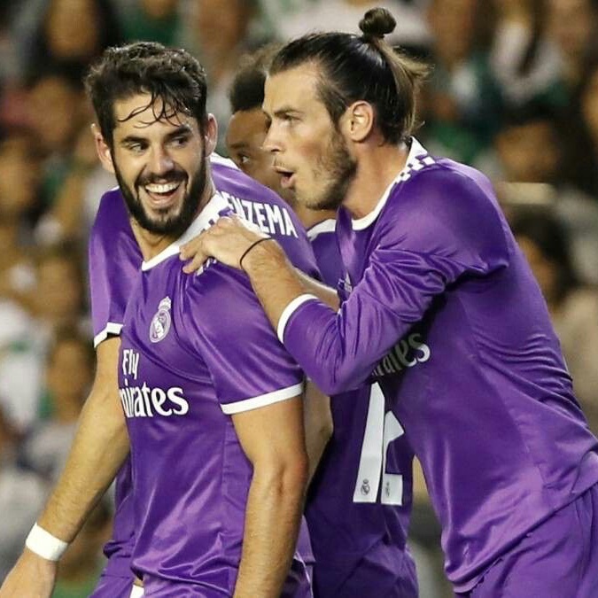 theMadridZone's tweet photo. 🗣️ Gareth Bale: “Isco was probably the most skillful player I’ve played with. 

On a bigger pitch, he would struggle a bit more but during the small sided games, he was different.” https://t.co/fzgCyLoVbM