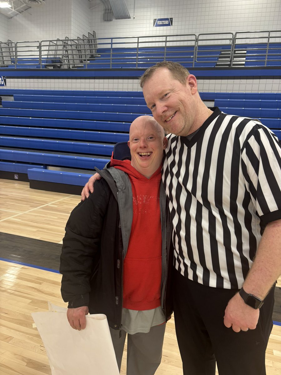 olivia hawkins tweet media