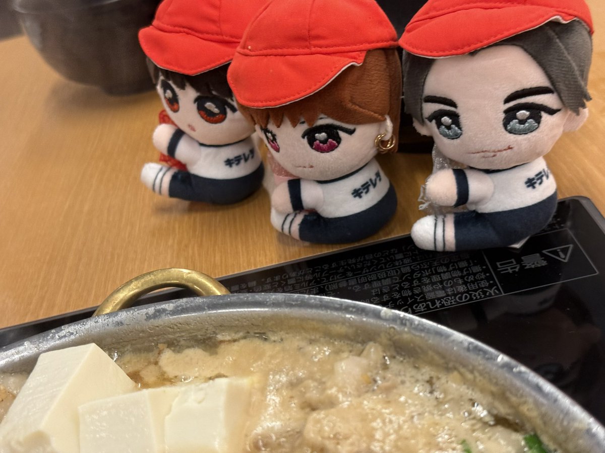 f2umine's tweet photo. 우리 또 하자고 제안한다
(근데 나 사진 다 어디감 ?) https://t.co/bJIrNYApns