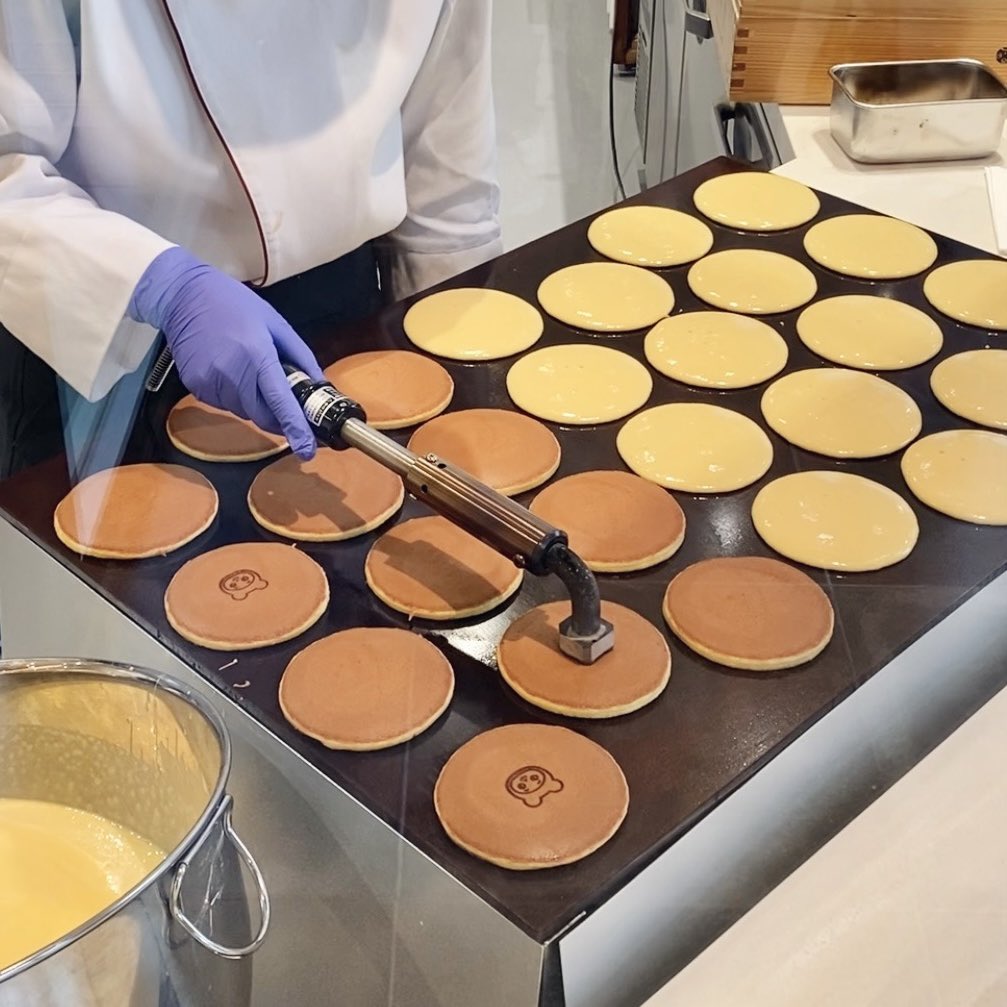 スイーツなかの｜「お菓子の手みやげ帖」 tweet media