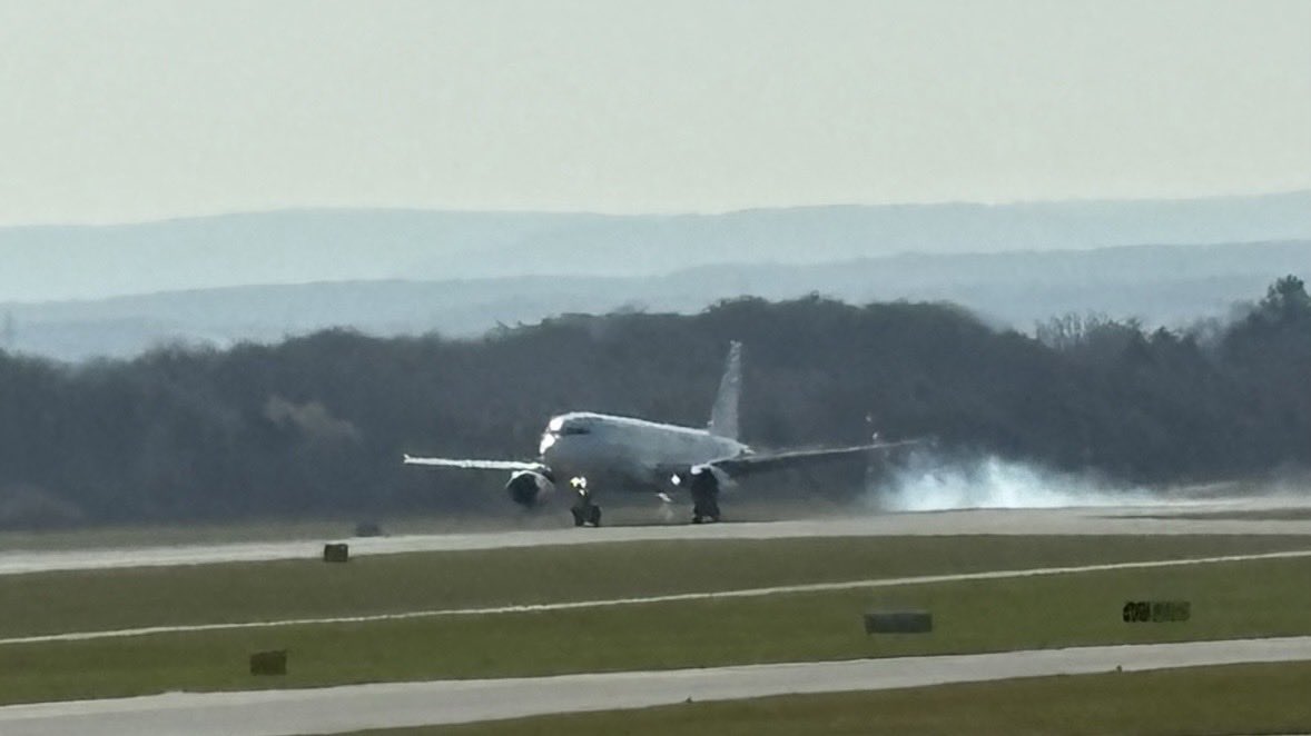 Xavier Bettel tweet media