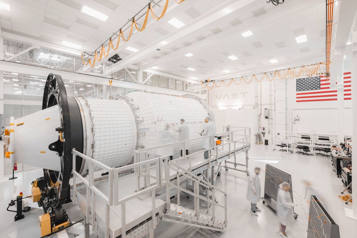 SpaceNews tweet media