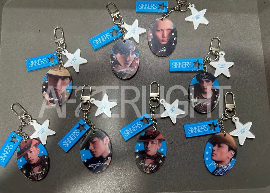 AF7ERLIGHT's tweet photo. #A7LUPDATES 📝
[ ✱ ] once upon a sin

preview of the linking keyrings from manuf ૮₍ ´ ꒳ `₎ა♡ https://t.co/39U668NWyQ