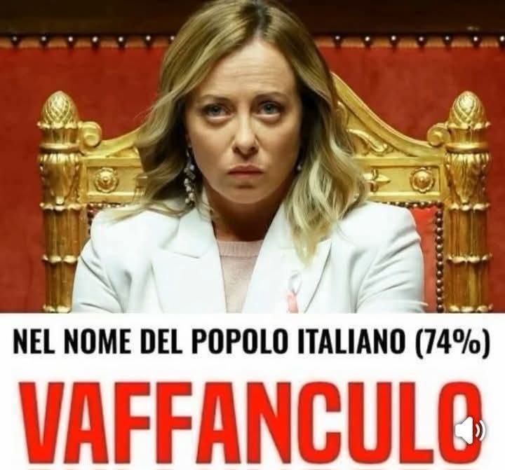 Nel mezzo della crisi internazionale più grave degli ultimi 20 anni, #Meloni parla a Rtl 102.5.
Nn alle Camere che rappresentano il popolo italiano,dove le opposizioni possono porre domande!
Non in una conferenza stampa!

#Sánchez 🇪🇸 si è presentato al Palazzo Presidenziale.