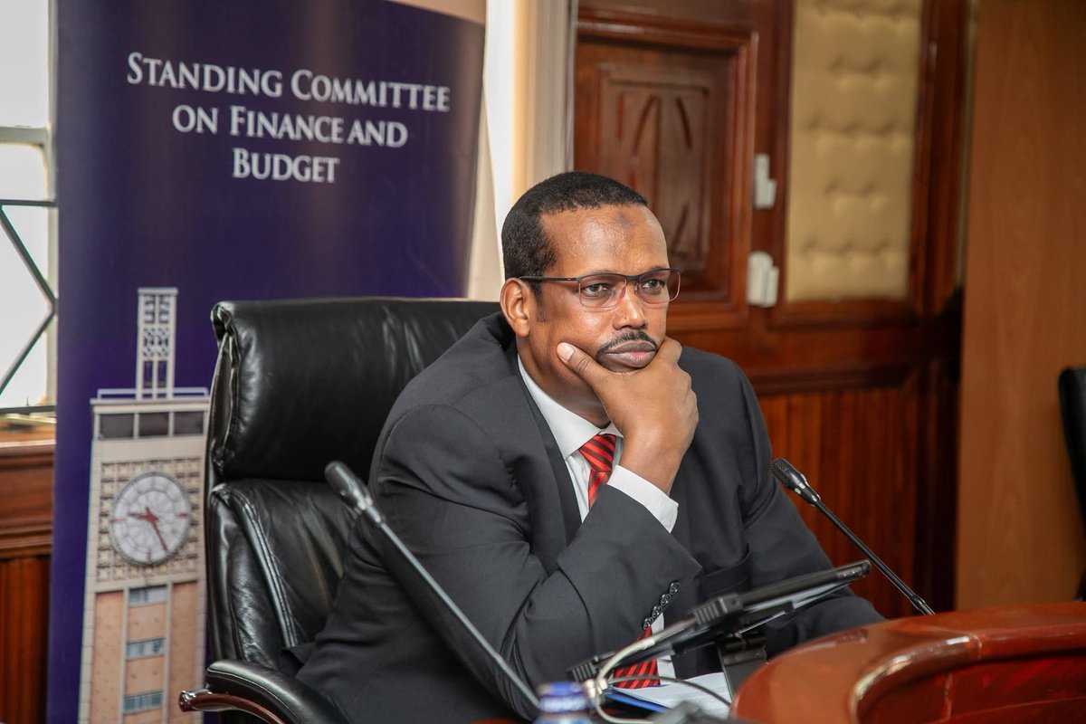 HonFaki's tweet photo. Today, as the Senate Committee on Finance and Budget, led by our Chairperson Ali Roba, we held a consultative meeting with the Public Procurement Regulatory Authority to address persistent non-compliance with procurement laws by several county executives. https://t.co/znmeBBp8GD