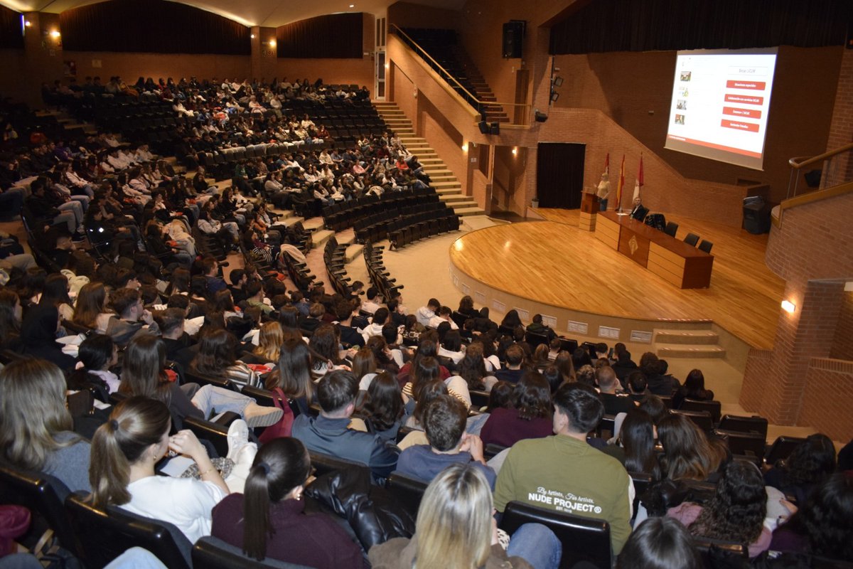 Vicerrectorado Proyección Universitaria UCLM tweet media