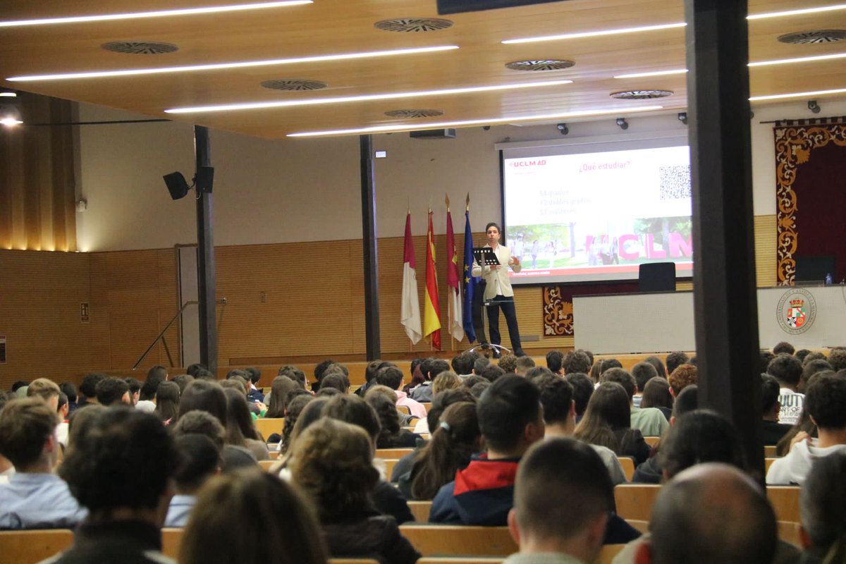 Vicerrectorado Proyección Universitaria UCLM tweet media