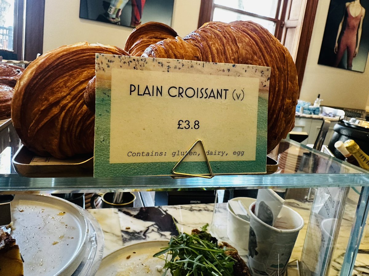 Count Binface tweet media