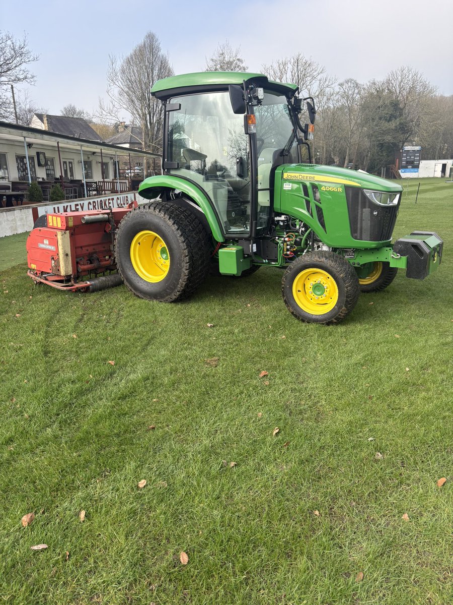 Nick Hatfield (grumpy groundsman) tweet media