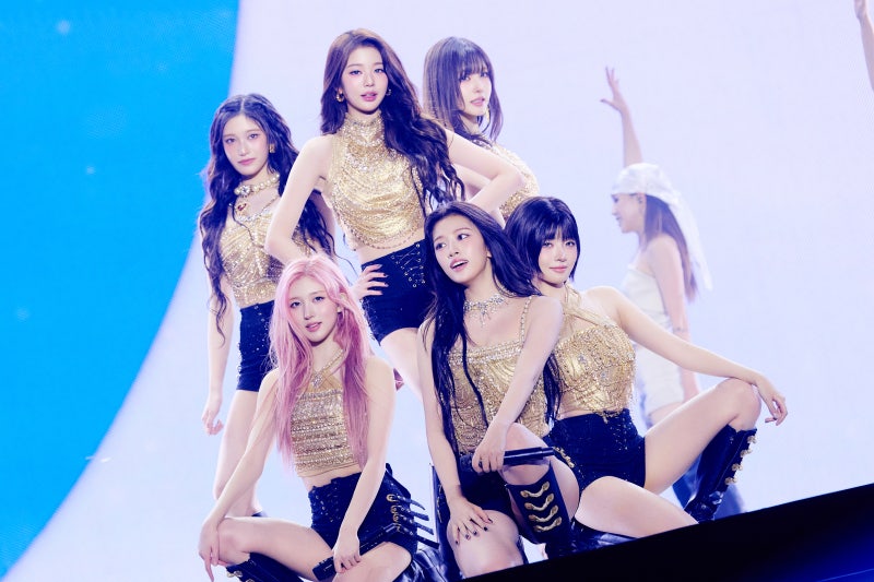 chartsive's tweet photo. Artists with most songs surpassed 100 paks in HISTORY:

#1 IU – 7 songs 
#2 IVE – 4 (+1)
#3 BTS,I-DLE – 2 songs

#IVE #아이브 https://t.co/WIksoRmMVf