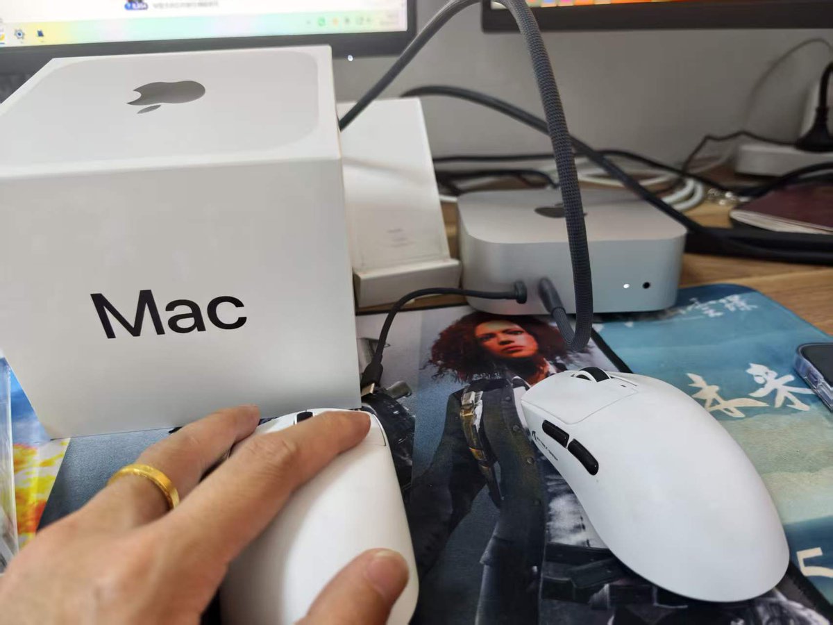 比特HODL tweet media