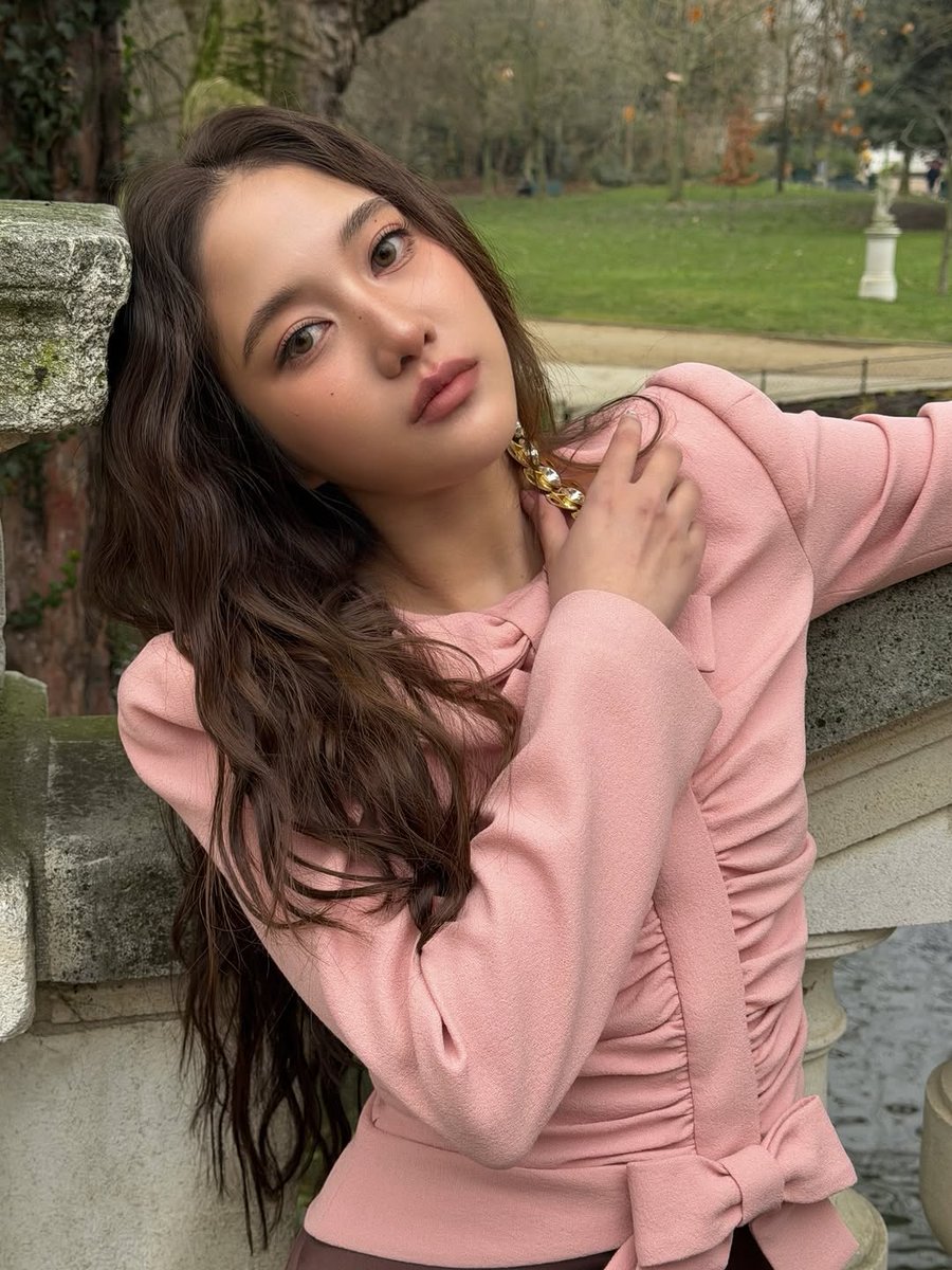 SAROCHA OH MY GODDDD 

#srchafreen