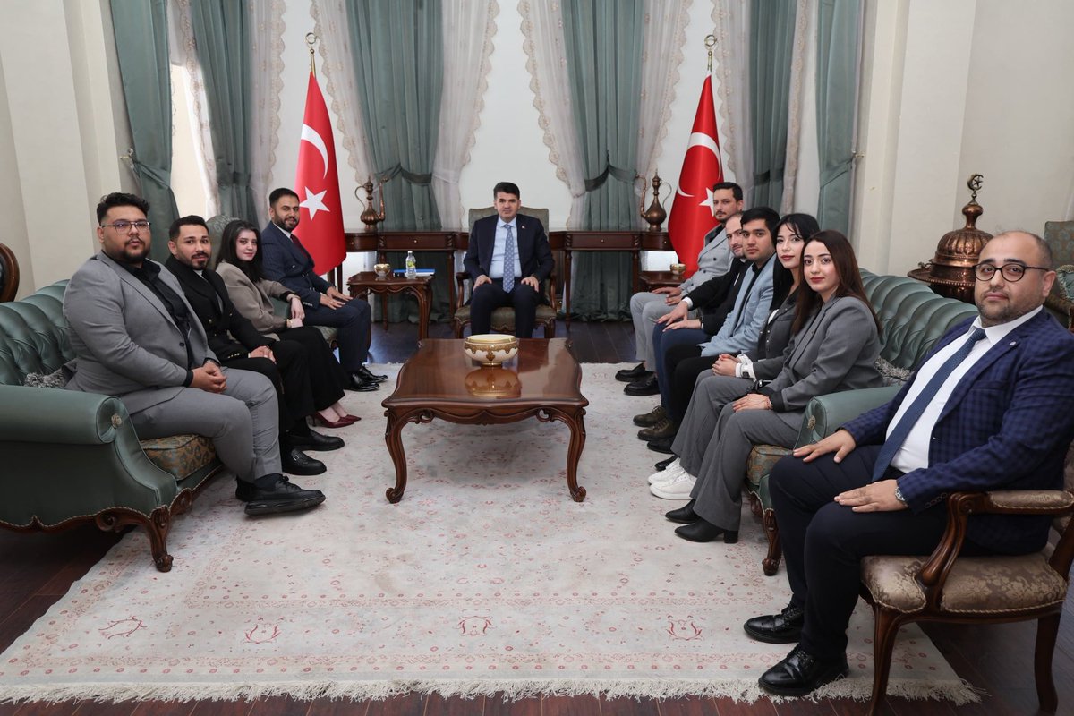 Valimiz Ömer Kalaylı;                
📌Kilis 7 Aralık Üniversitesi Rektör Danışmanları Prof.Dr. Şahin Ahmetoğlu ve Prof.Dr.Elif Akın Kazancıoğlu'nu ile Proje Ofis Koordinatörü Prof.Dr. Meryem Kuzucu ve Proje Ofisi Müdürü Öznur İsal'i,
📌Şahinbey Ziraat Odası Başkanı Ali Çolak,