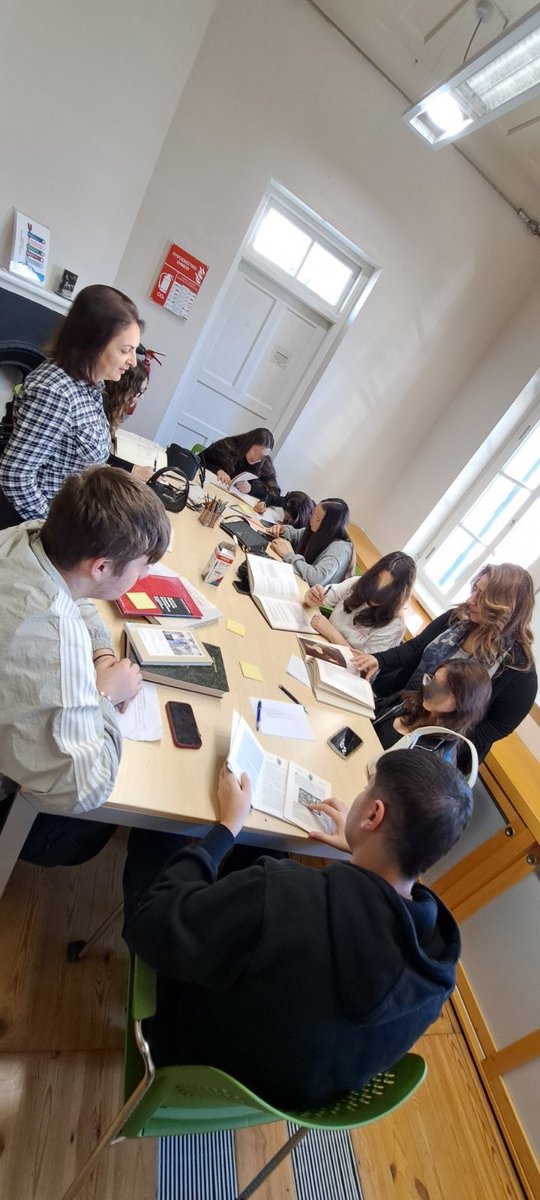 CUT Library tweet media