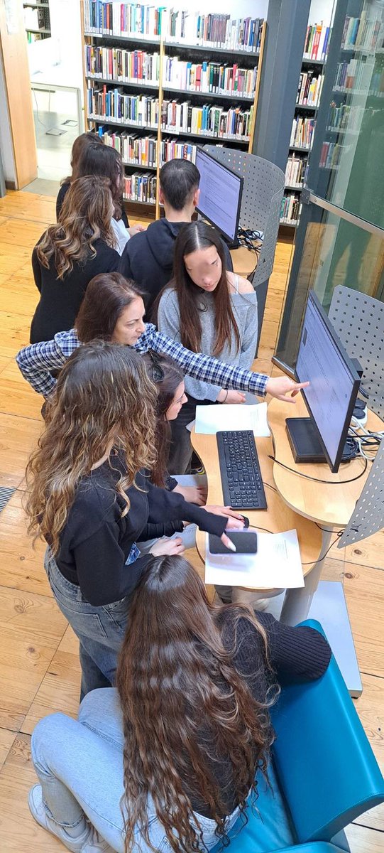 CUT Library tweet media