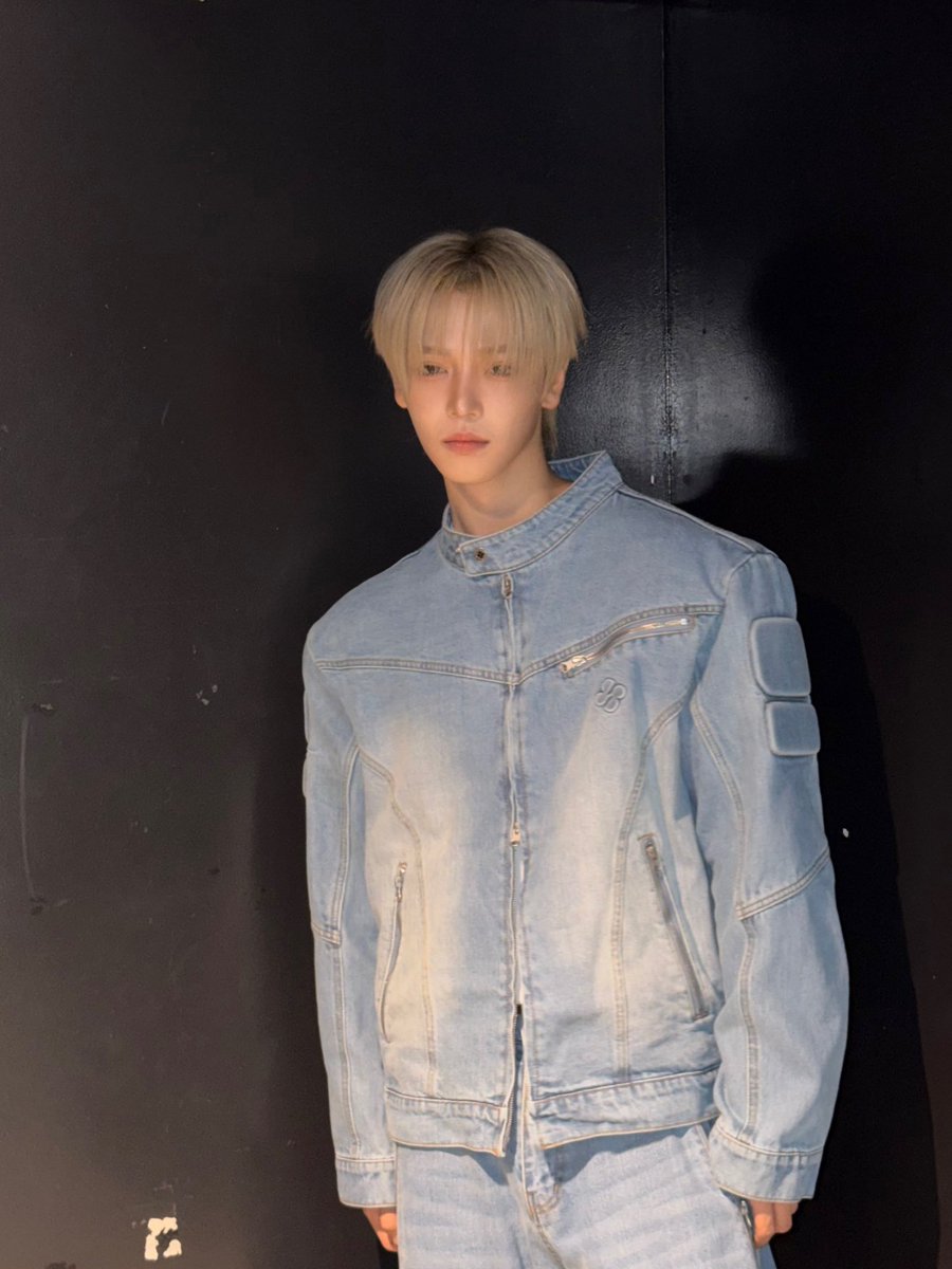 장핝음 꼴카이브 tweet media