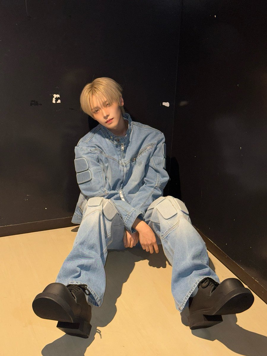 장핝음 꼴카이브 tweet media