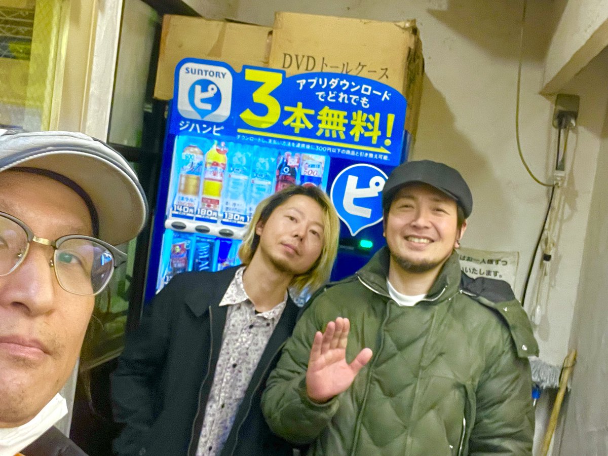 akira takano @ Yellow Studs tweet media