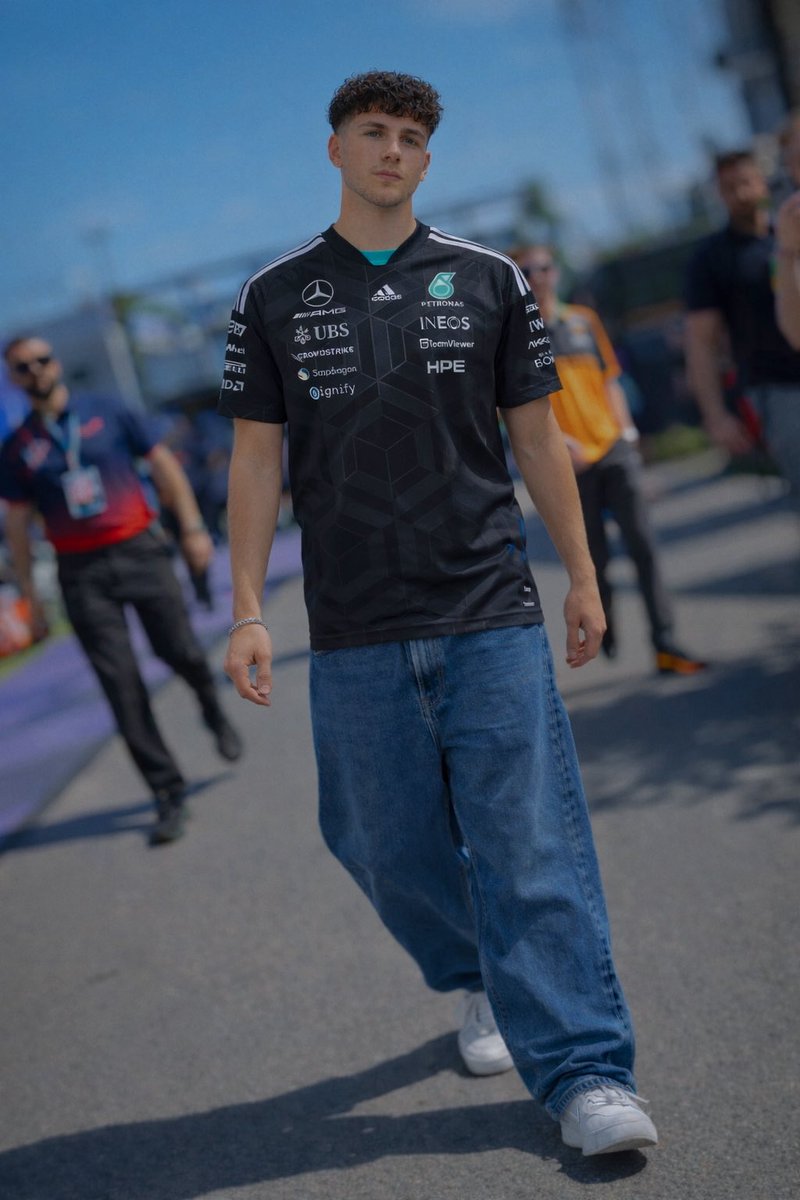 тrιѕтαɴ wolғғ tweet media