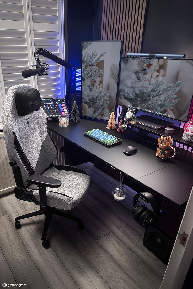 This is my current workspace vs my dream workspace.
Same dream, different stage.
I’m working with what I have until I earn what I want.
Be honest… is this dream valid?