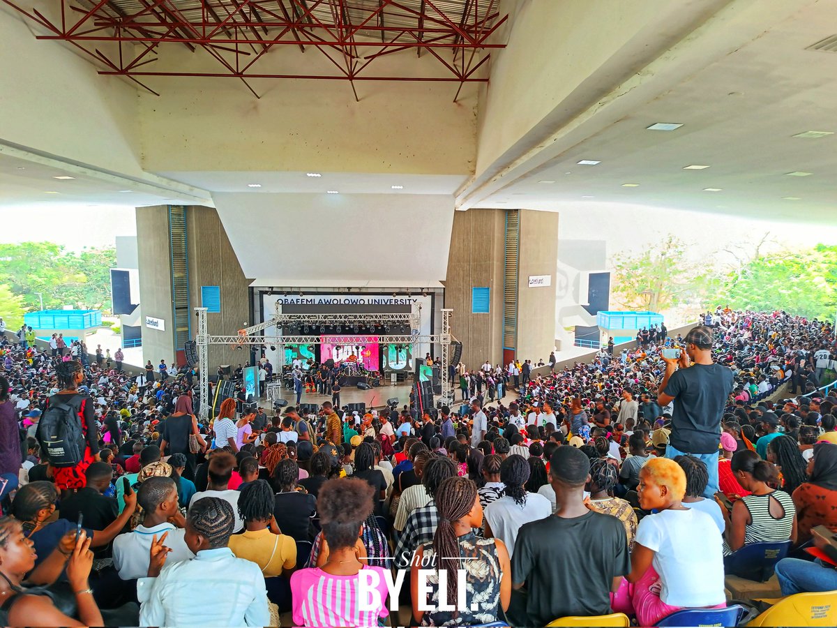 Elijah_1706's tweet photo. Out for an atmosphere of immense worship with @BidemiOlaoba , right in the heart of the best university in Nigeria, OBAFEMI AWOLOWO UNIVERSITY! https://t.co/pkPH4tziKP