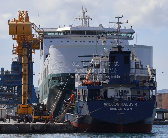 Shipguru's tweet image. #maidencall of #generalcargoship WILSON_HALSVIK with the #wrongcourtesyflag whilst #berthed at #grandharbourmalta - 28.02.2026 - maltashipphotos.com - NO PHOTOS can be used or manipulated without our permission @worldshipsoc @ShippingTV @shippingdata @Rich_Ships @ShipsInPics