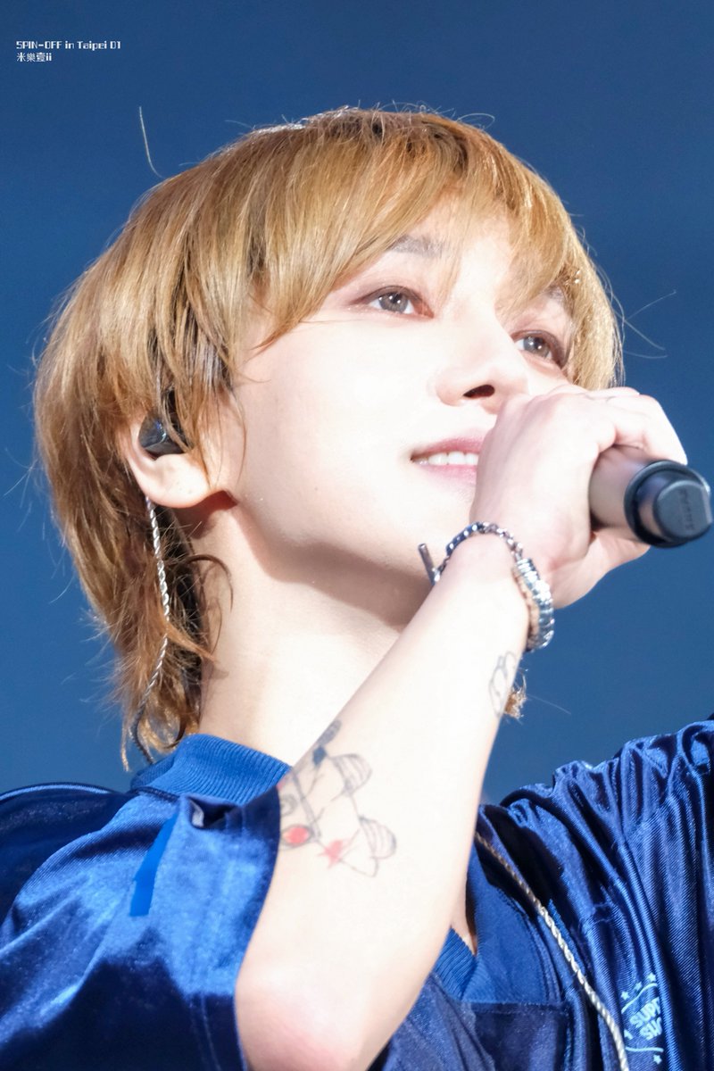 imqqqii17's tweet photo. 哥就是很好看
#SpinOff_Halftime_in_Taipei_D1
#SSS_HALFTIME
#SUPERJUNIOR
#슈퍼주니어
#Yesung
#艺声
#예성
#イェソン https://t.co/gw0lElVHAG