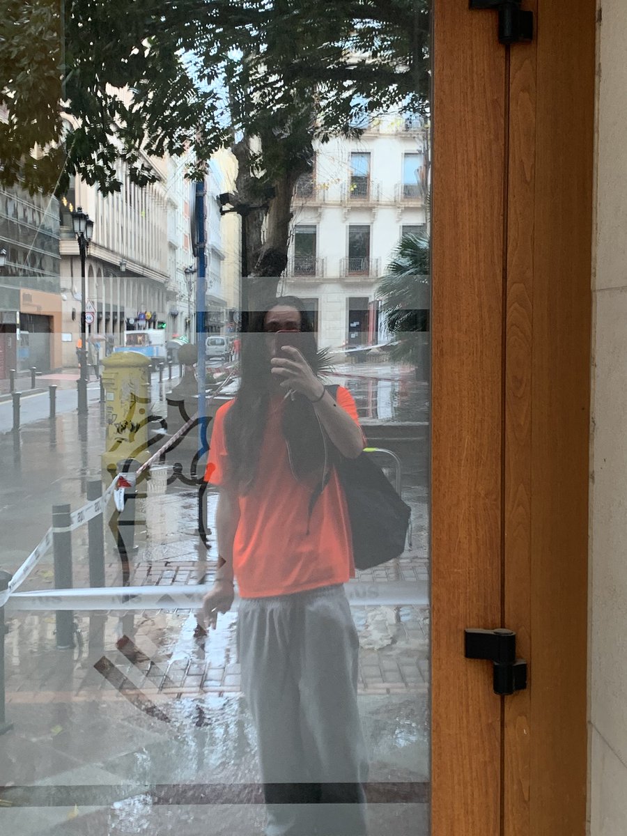 Jeune Flaneur 🇵🇸🇳🇨🏴🔻🌴🏝️🍃 tweet media