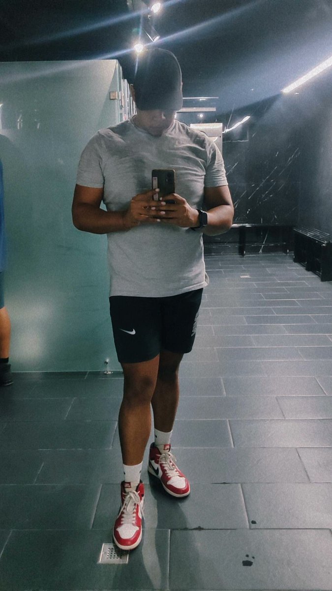 BranchisG1's tweet photo. Hagamos un poco de cardio 🔥 https://t.co/fxEjsgBaEv
