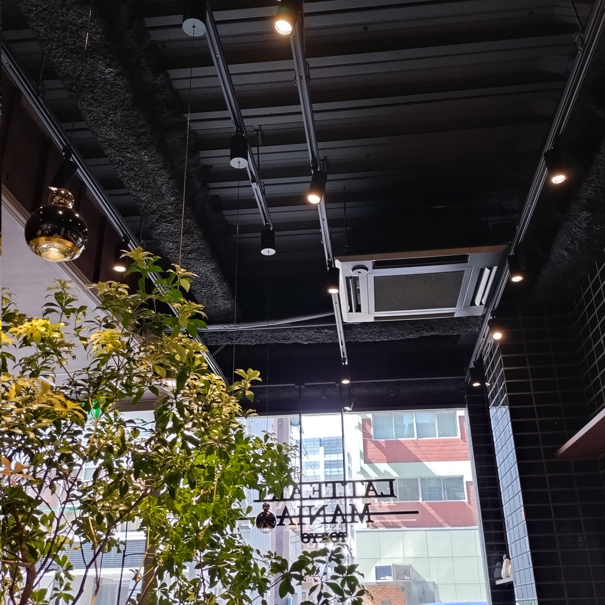 miyu_cyuncyun's tweet image. 順番が逆になりました🤣

今日は仕事休み😊🖐️

赤坂ｴﾘｱのお気に入りのカフェへ1ヶ月ぶりに行きました😊🖐️

#miyu holiday
#LATTE ART MANIA TOKYO
#FUKUOKA店